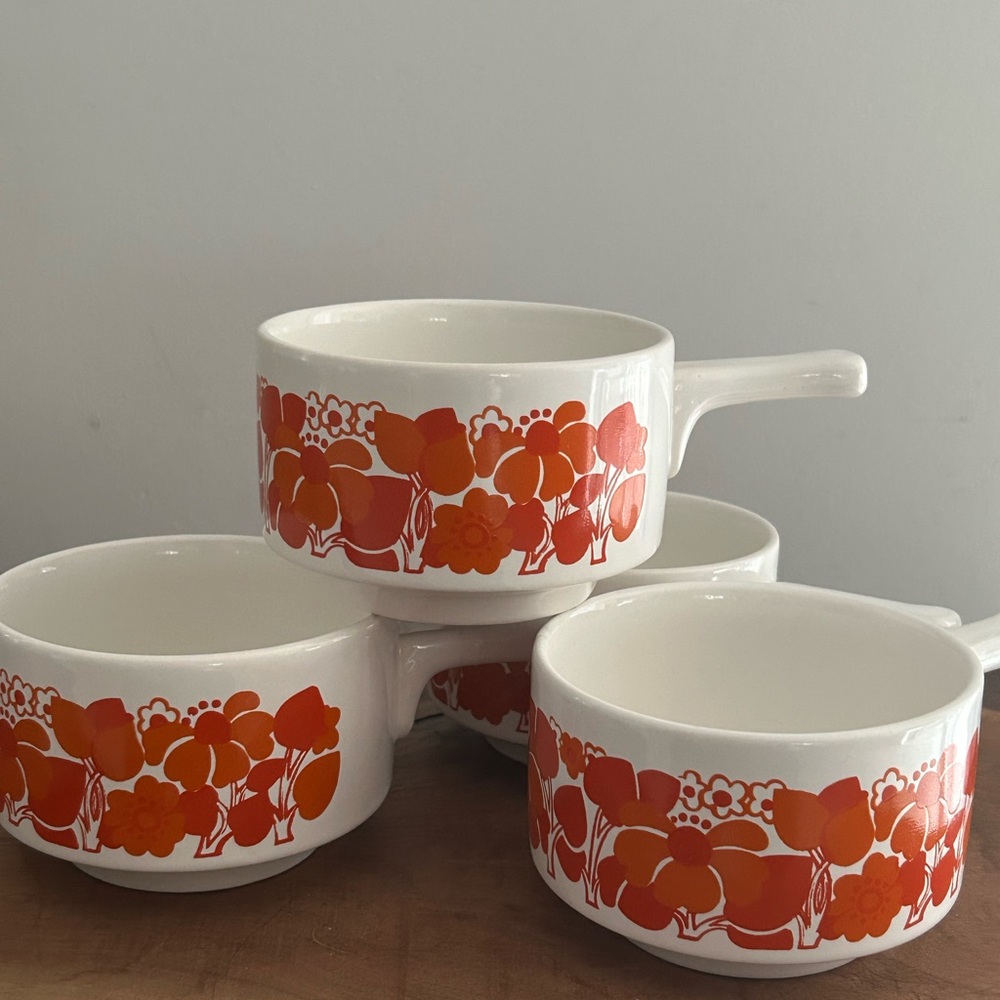 Retro Vintage Staffordshire Potteries Orange Floral Soup Mugs Handles set 4